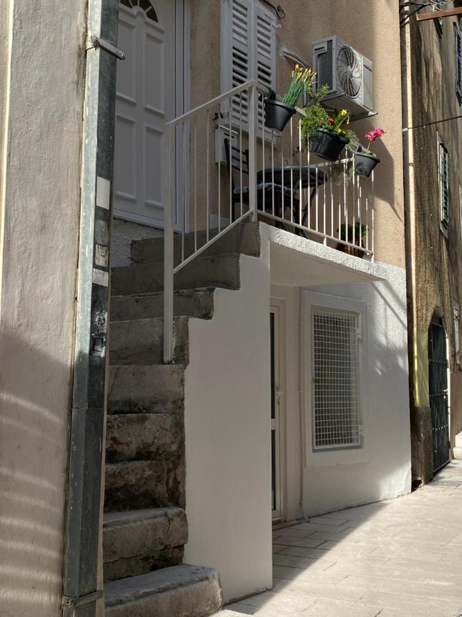 Apartments Calla Makarska Exterior photo