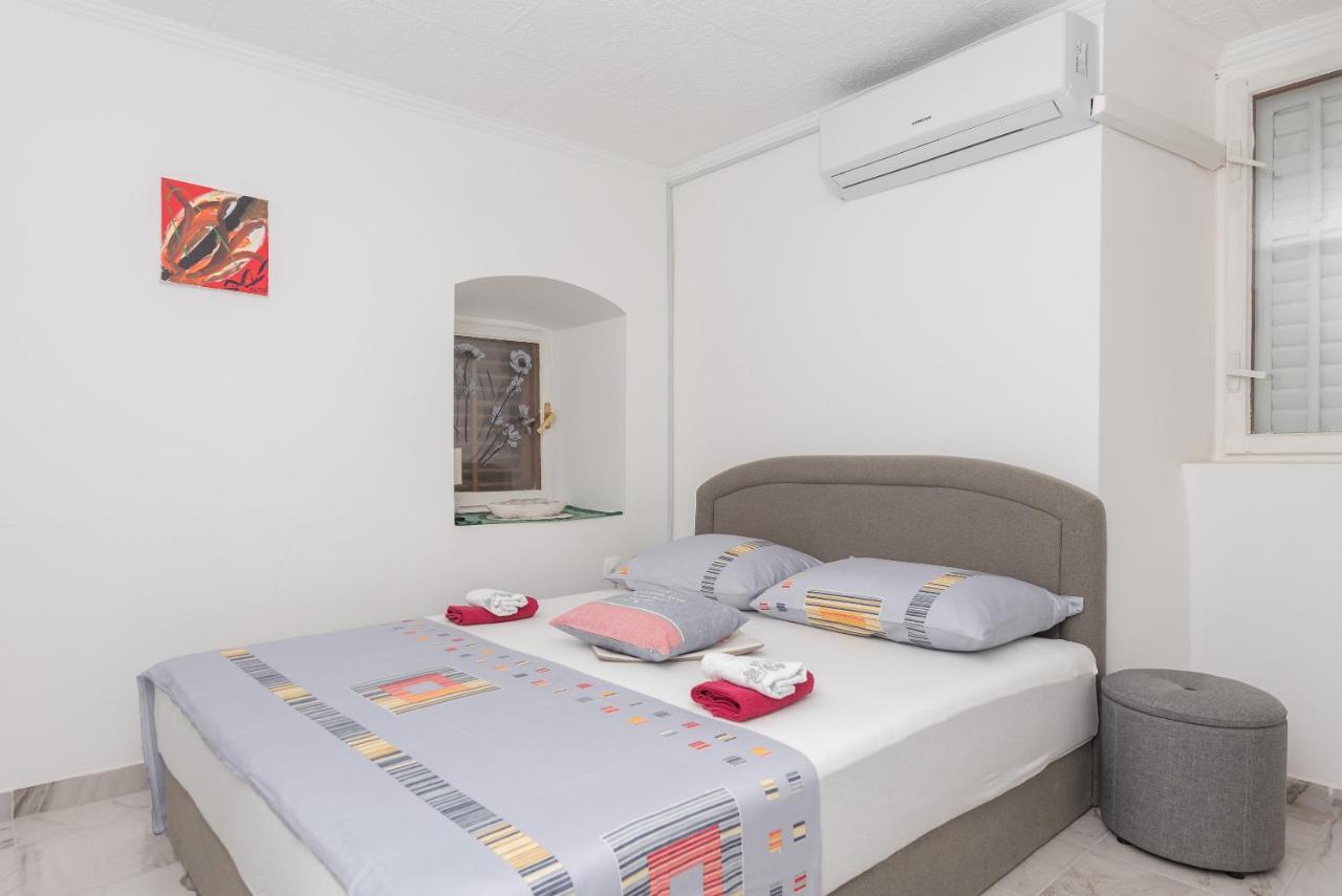 Apartments Calla Makarska Exterior photo